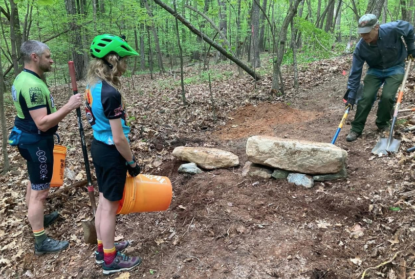 Knobby Knews - May/June 2023